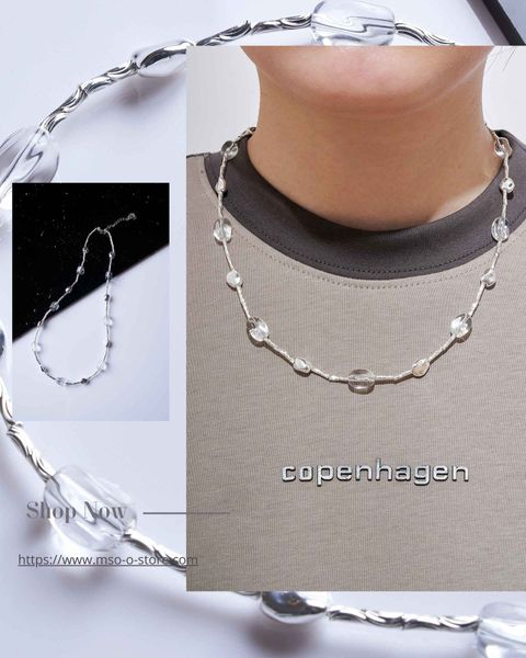 Brown Luxury Jewelry Instagram Post (40 x 50 公分) (30 x 40 公分) (30 x 40 公分) (40 x 50 公分)