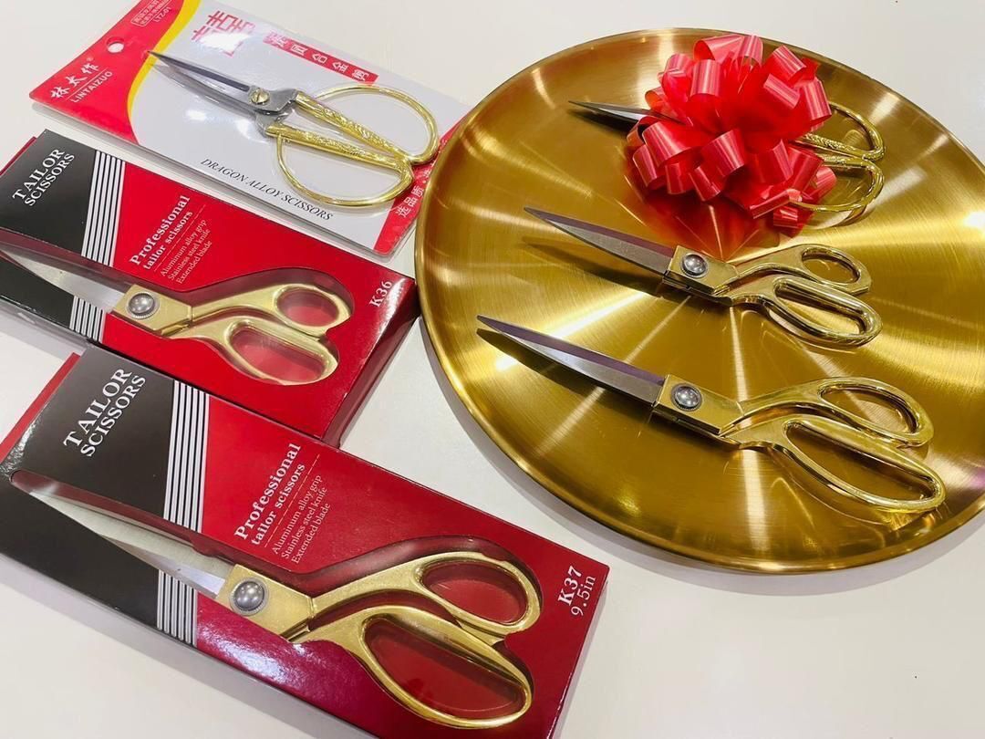 Gold Scissors