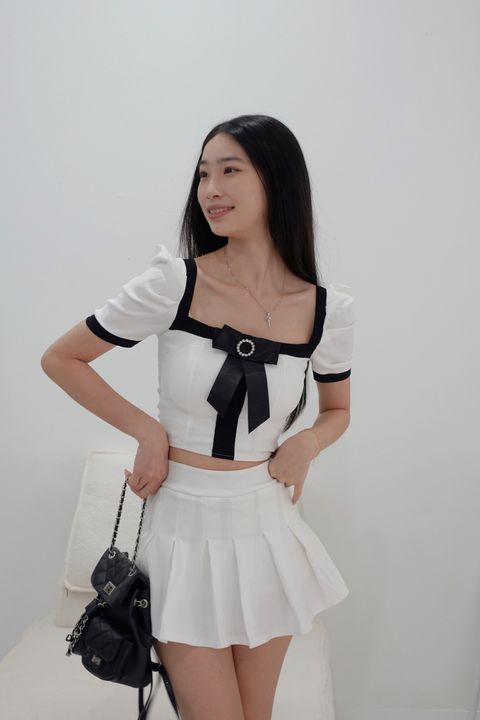 E0C05BB4-A4E6-4CF2-8589-873F1C4F4593
