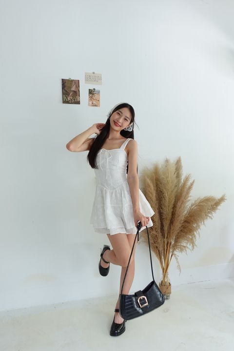 3B617307-8BF1-4AC2-96D7-D65CC3A1ECF5