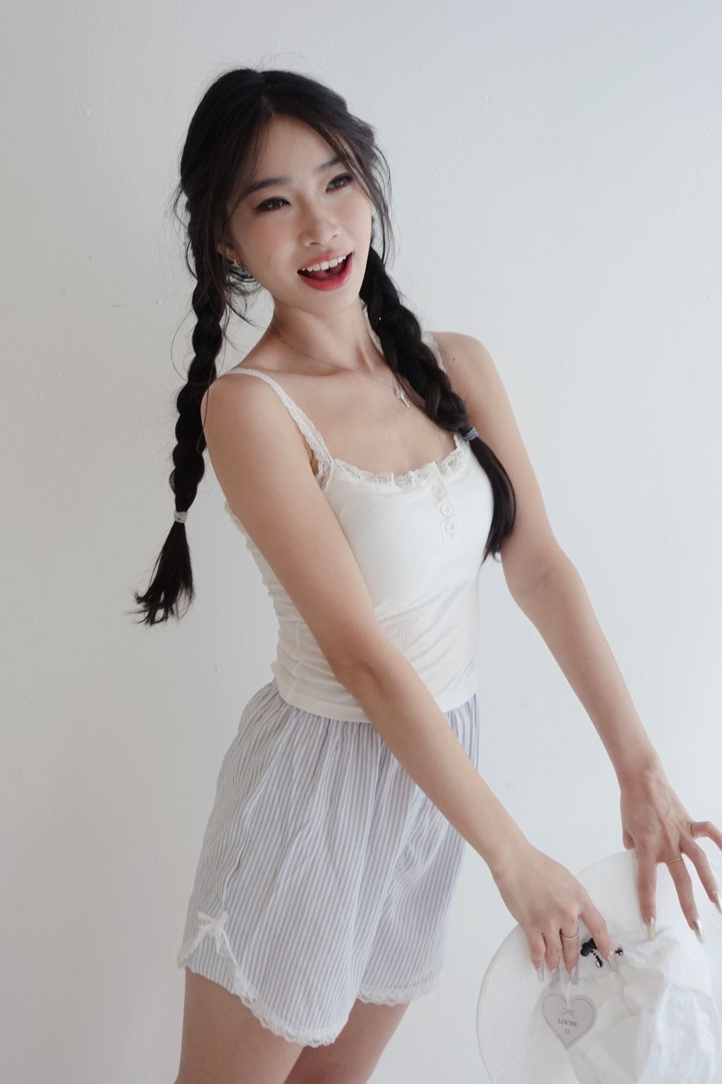 BE7364A7-39D5-4EF6-83B1-15A391064FF0