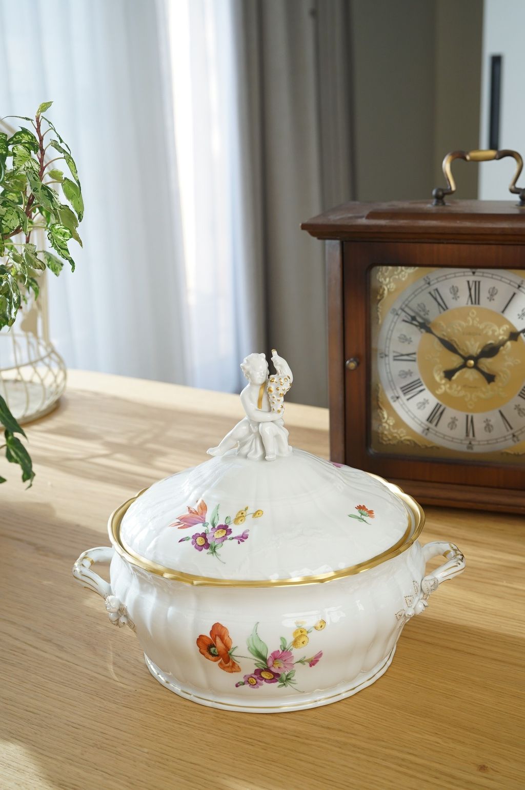 651691375_2369927316842301_2432600981954368239_n