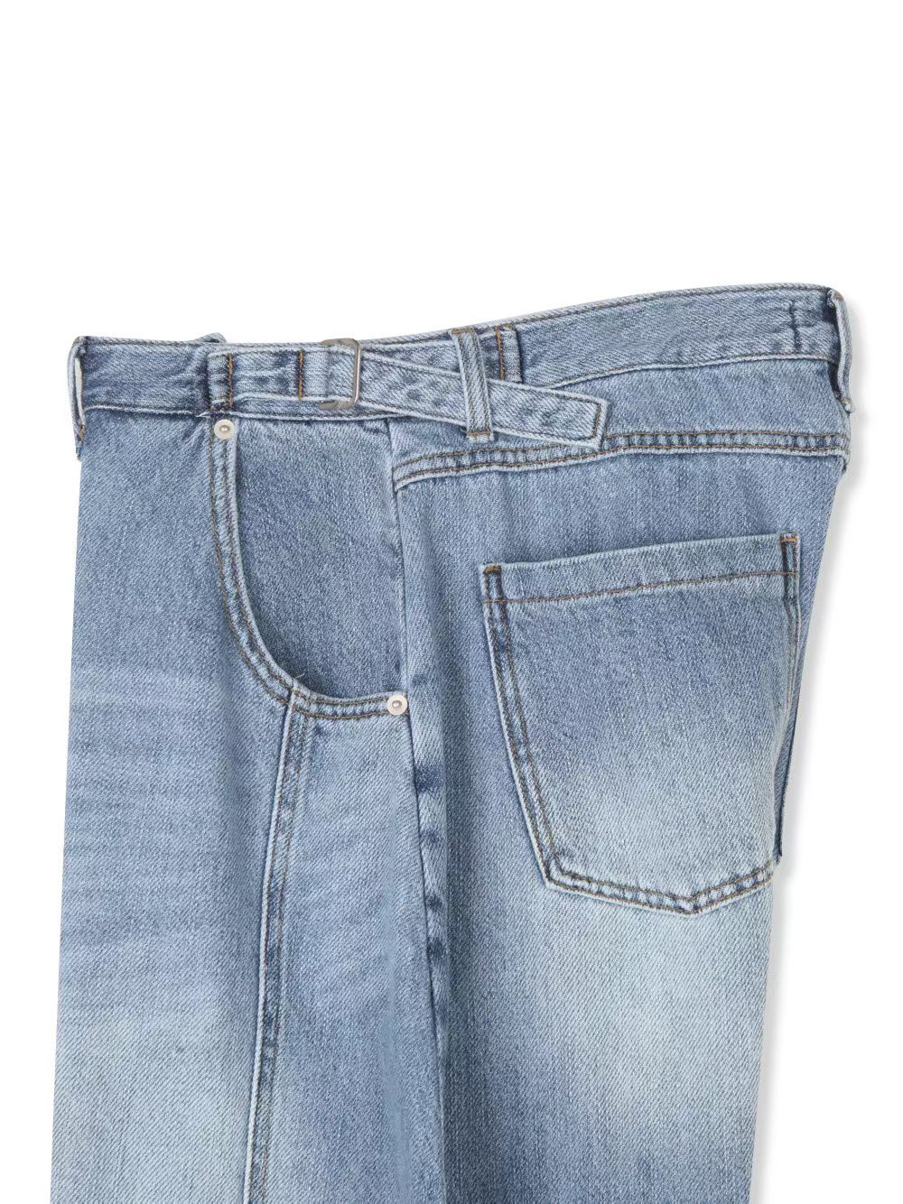 7d3a3083203fd13f90b6fe01bd2e3fa9