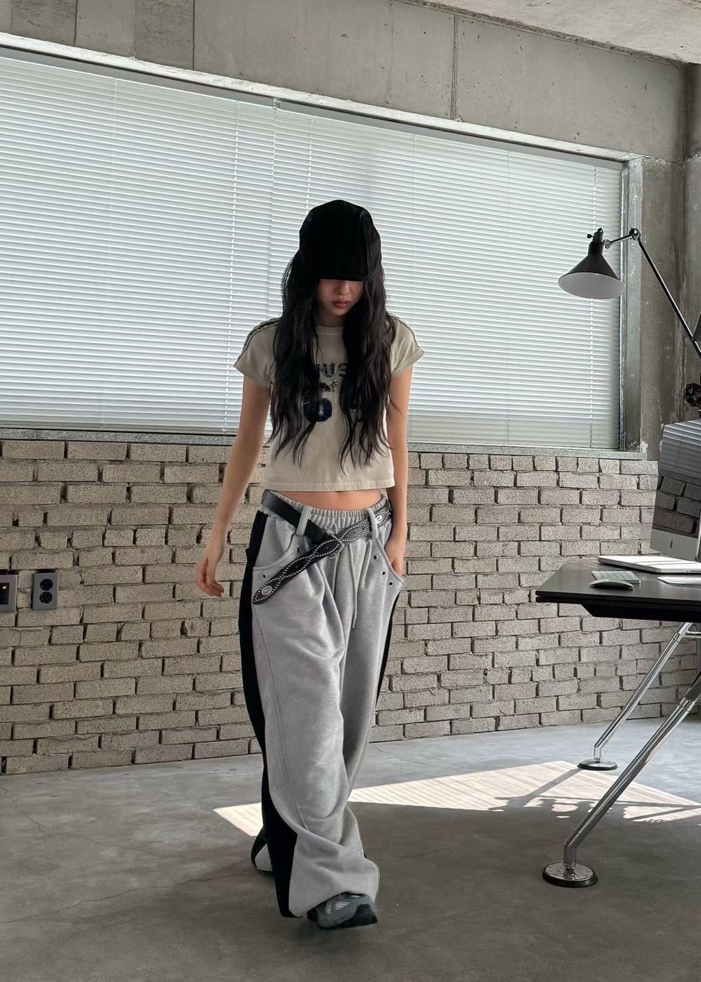 e21e43a1c69f74102b5e3c1701239066