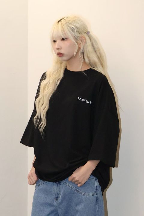 joice_korea_puff_print_graphic_tee_white_02