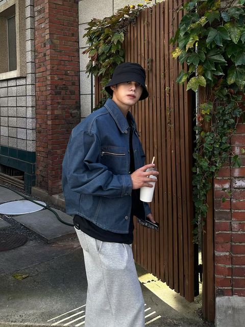 22e0d1805158c246040f9316d14c8a29