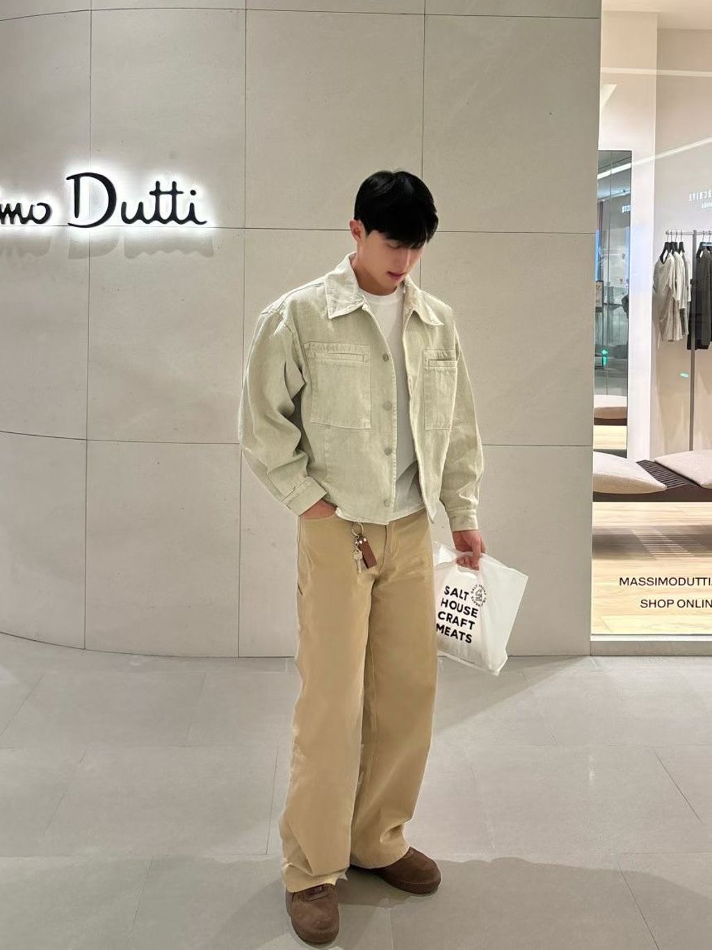 6a16519f061f26577bc313dd0ff63e74