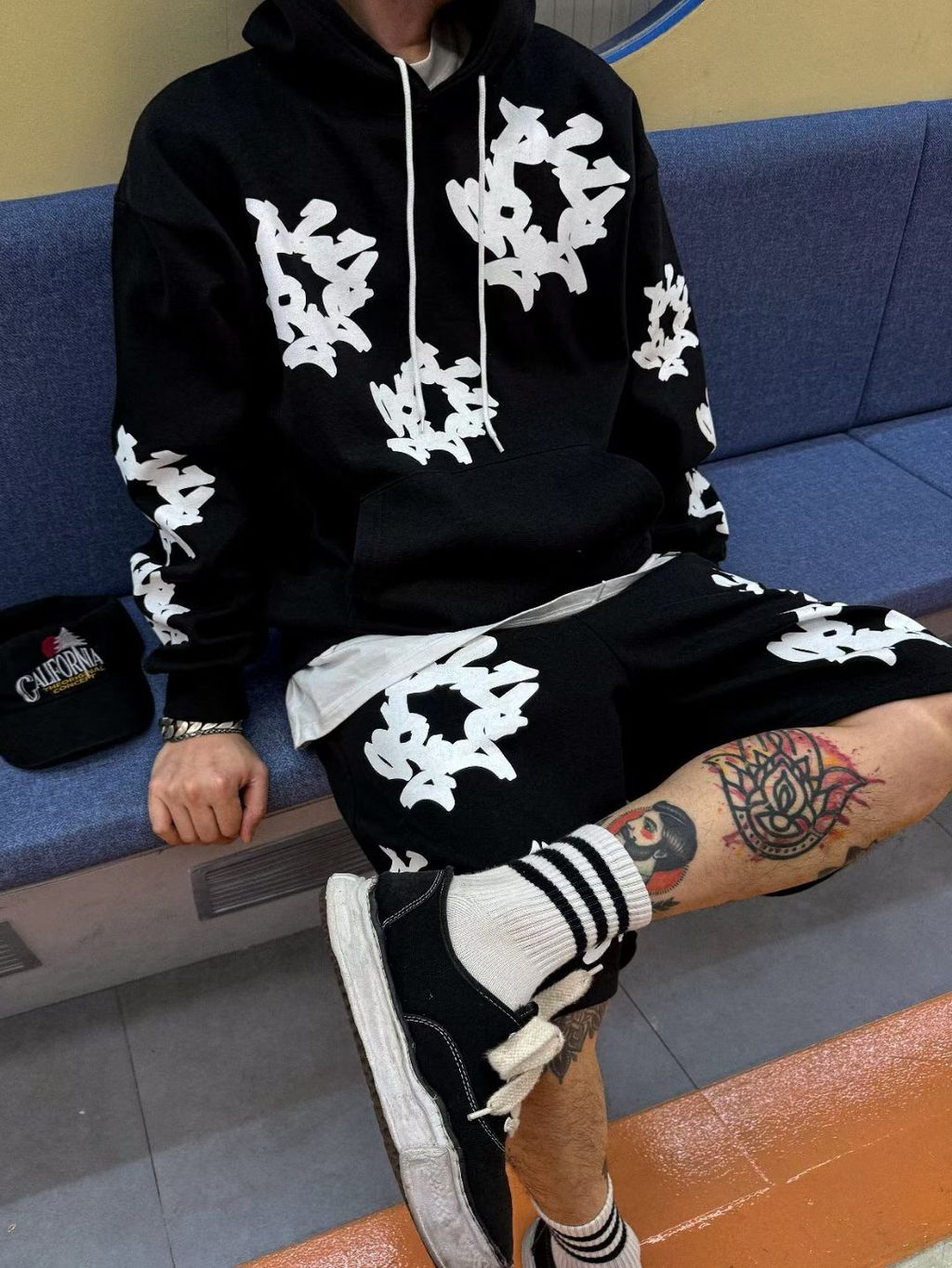 963bed00e21a02e2781e3fd636d65536