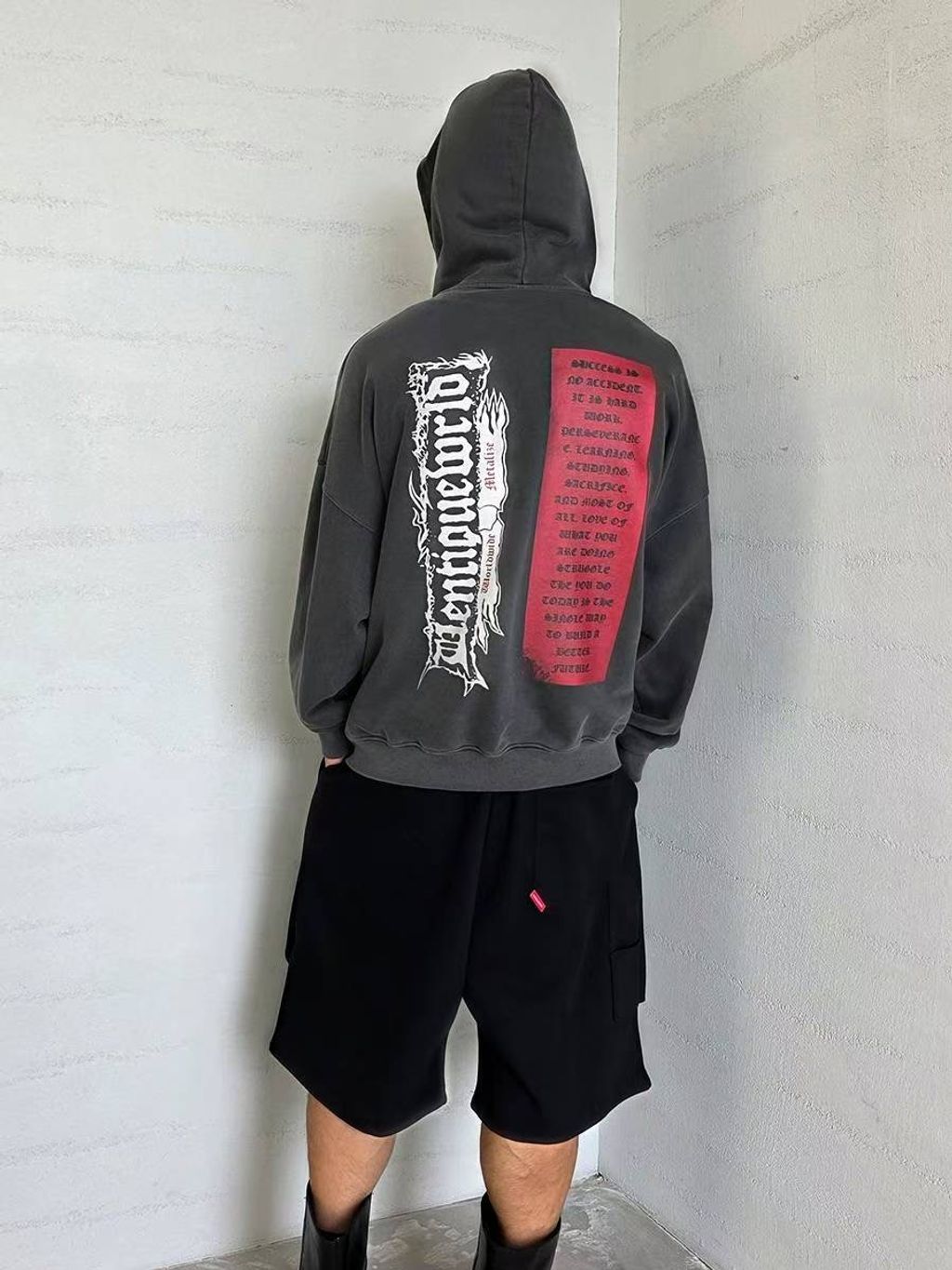 4aa22e03de8c15e15844613a2b93dd7d