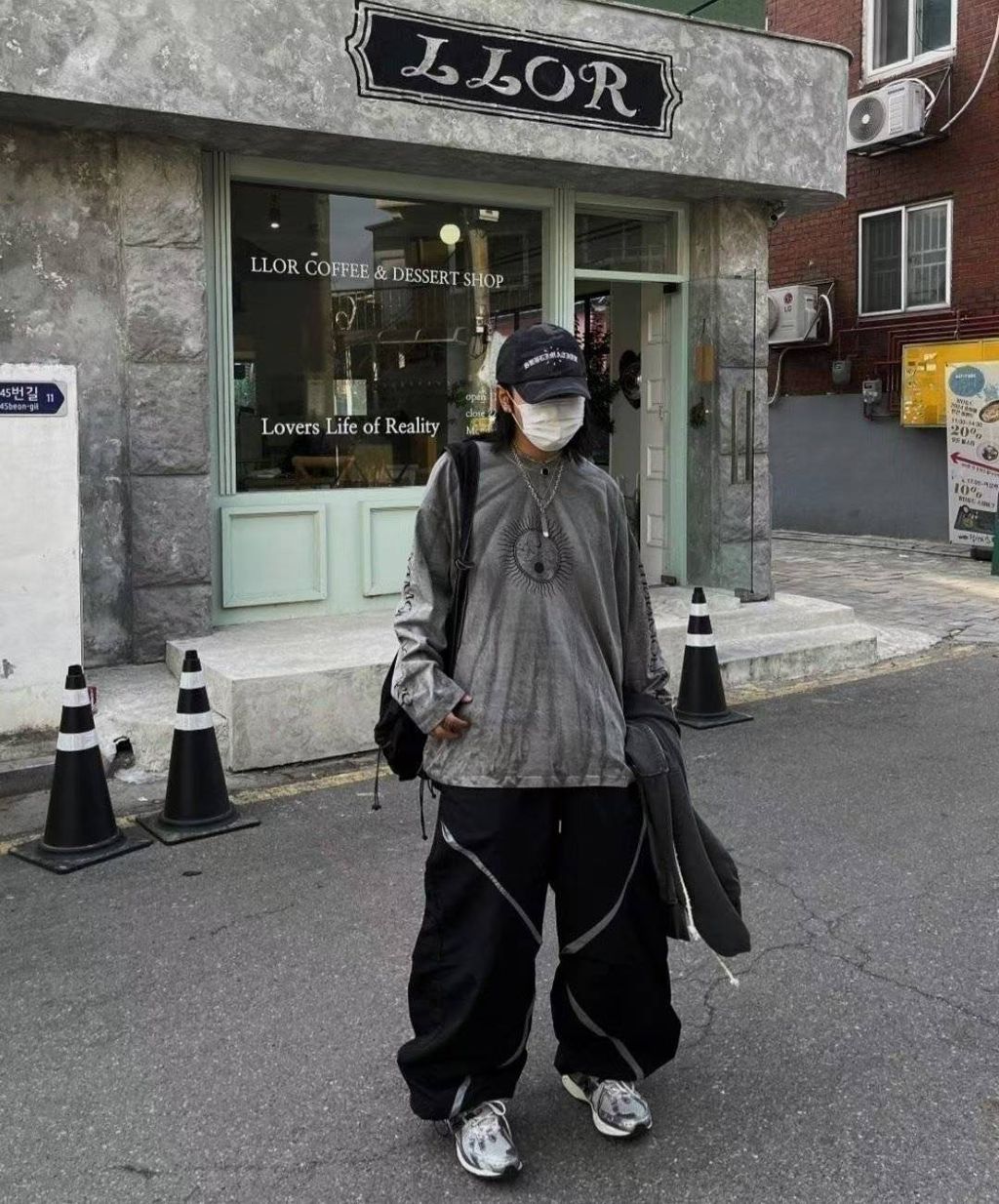 58bb27a34ad450d0e1b2e9bf65356a21