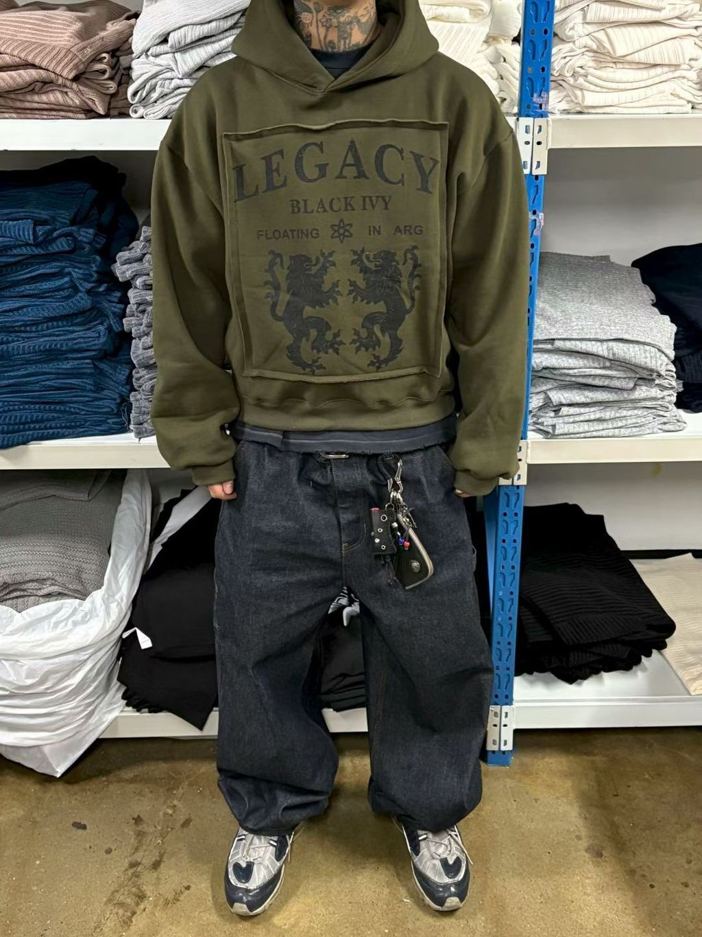 b657aa0e97cd83cee693552a316c6851