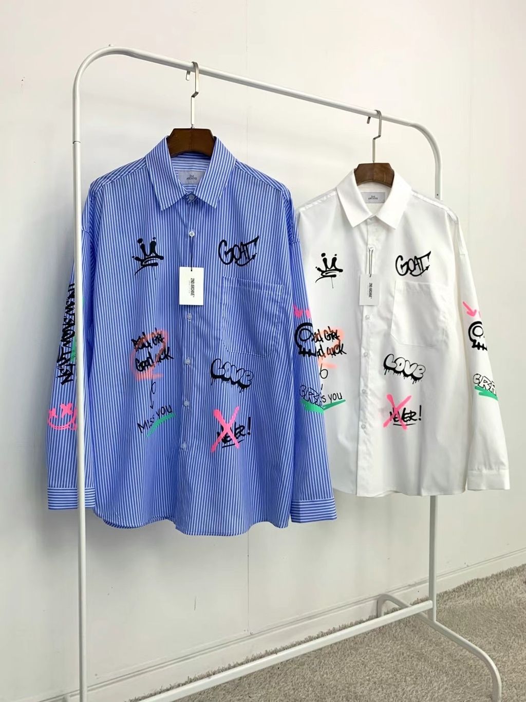 77b2fa152522a1e2e2c01debe909198d