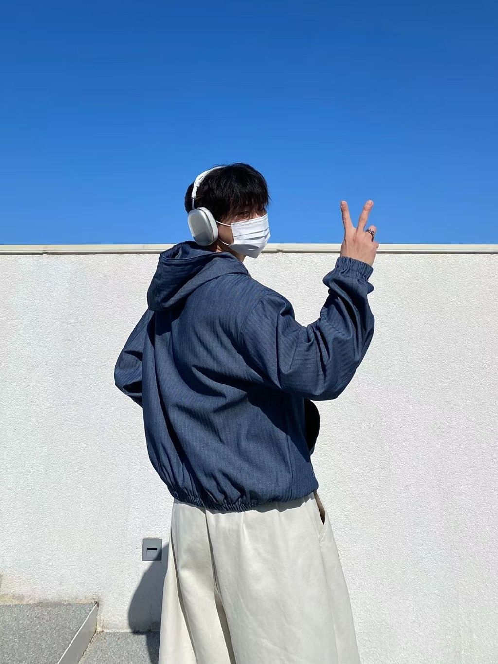 ceaa3511ee1fd57eba7938c0e4ebfd45