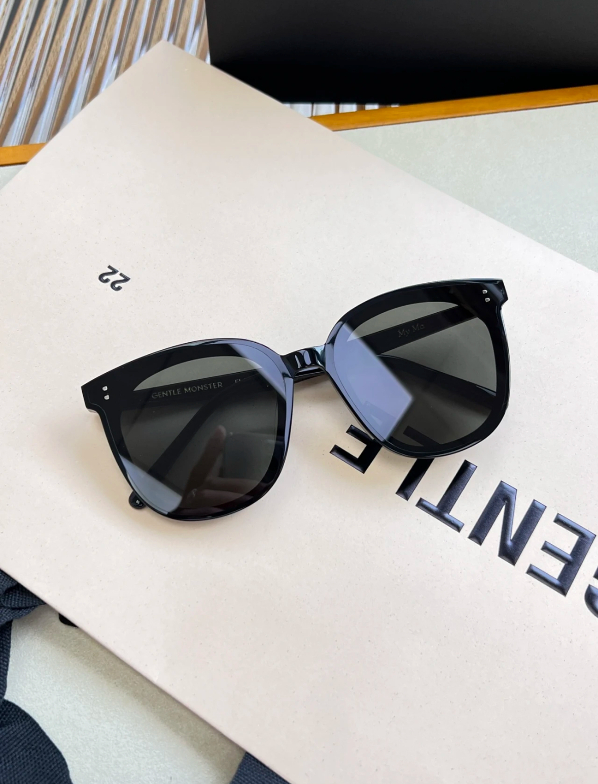 GENTLE MONSTER My Ma 美品 Gentle Monster My Ma 01 square-frame Sunglasses | Black