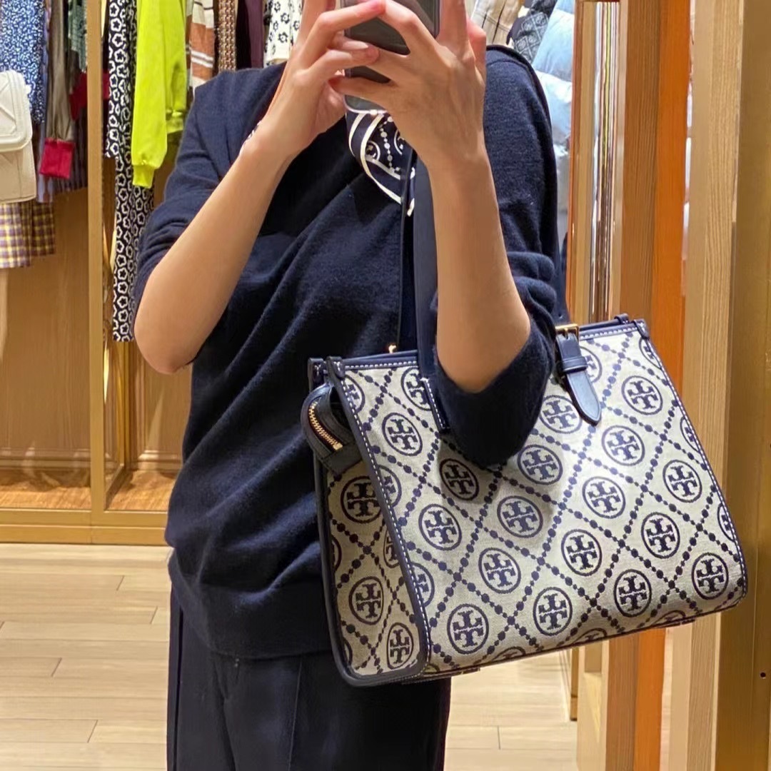 tory burch t monogram tote bag