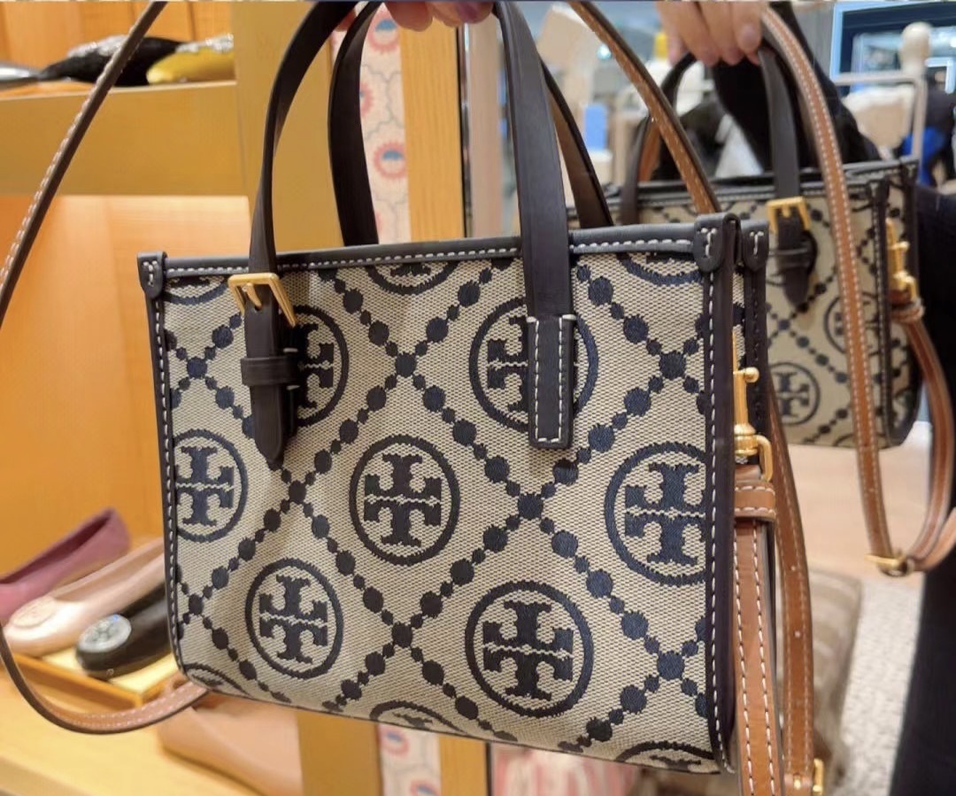 Jual TORY BURCH Tory Burch T Monogram Tote Bag Tory Navy Original