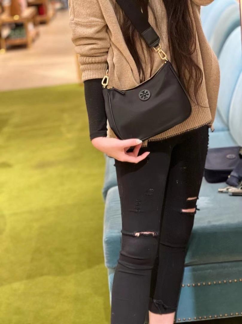 TORY BURCH Women's Kira Chevron Shoulder Bag – Vinee Bag