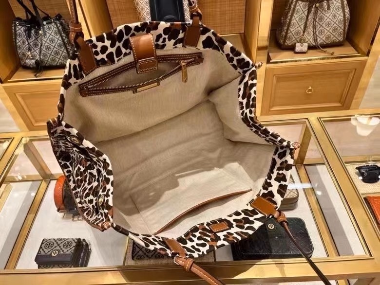 TORY BURCH Ella Leopard Canvas Tote Bag – Vinee Bag