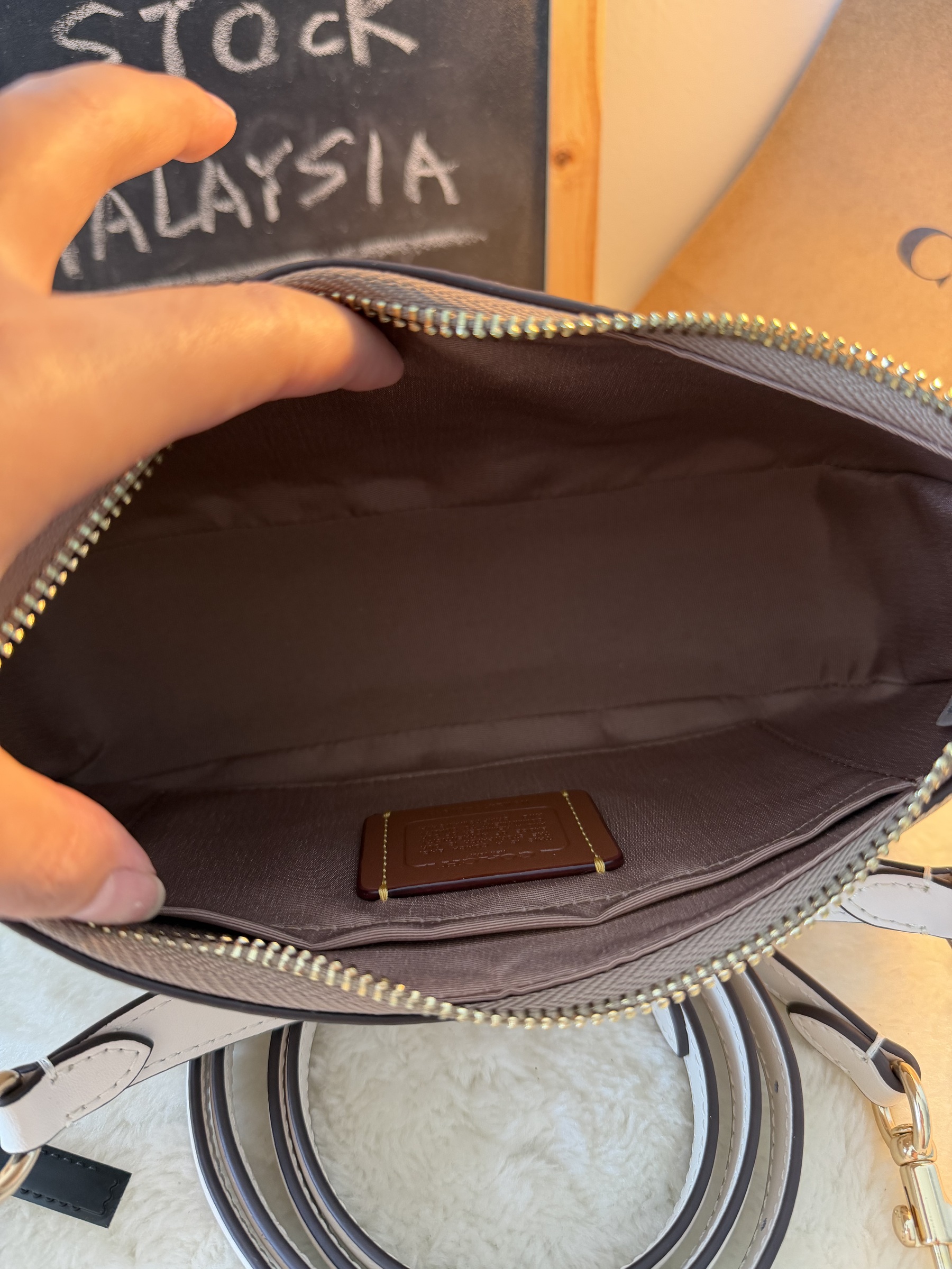 image_4209DAAB-2B68-4027-84FA-2D6ED01D96DF_1762332334