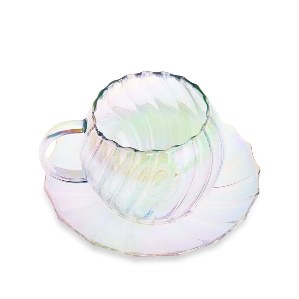 H205BG019_twisted_rib_glass_cup_and_saucer_open