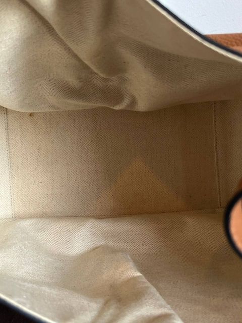 6084612437068943960