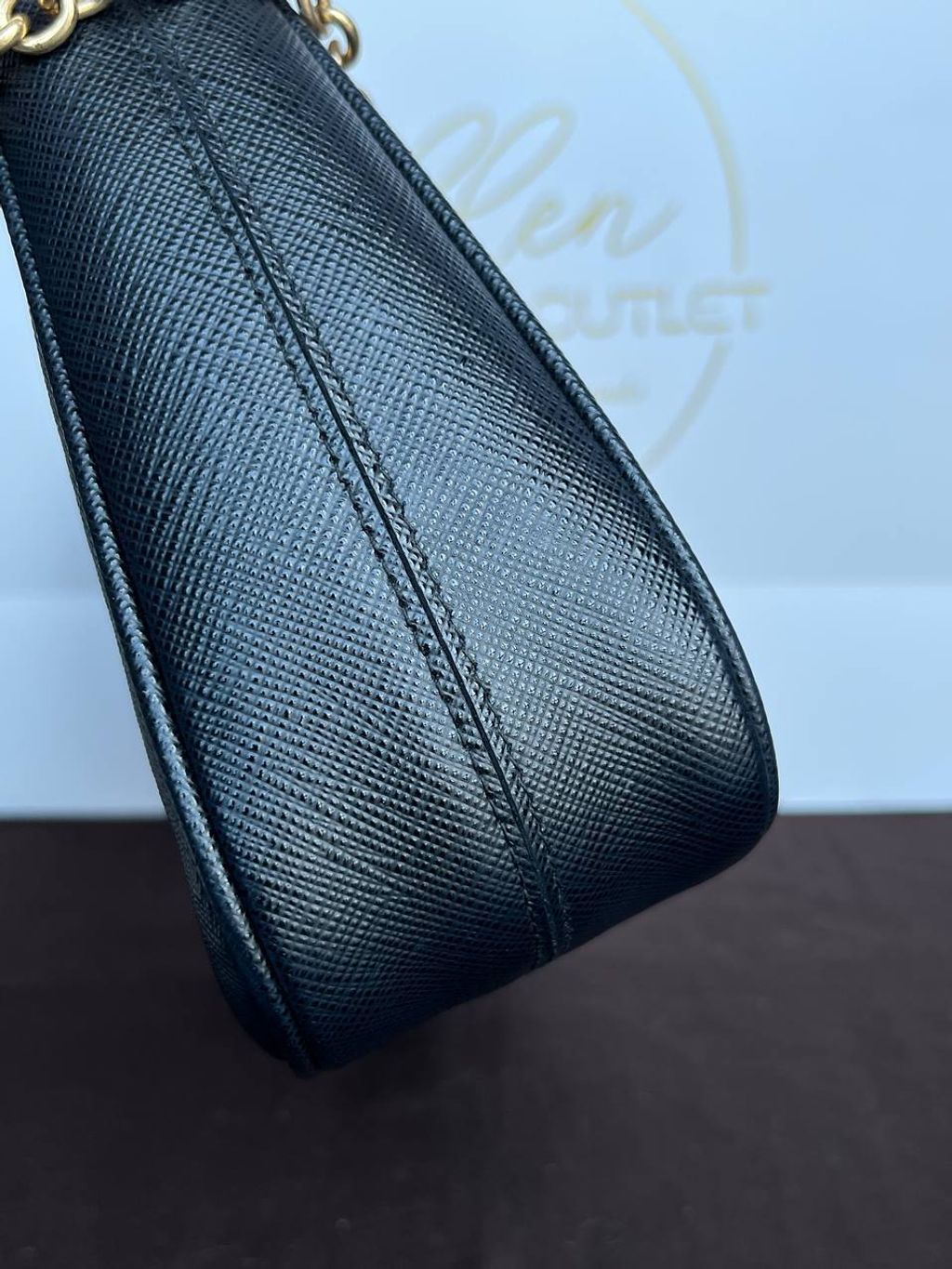 f8387612-5837-49c3-bbf6-d2a0e1083105