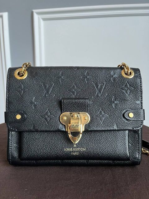 c179a5ad-1617-46cd-bb99-89d9d85567c5