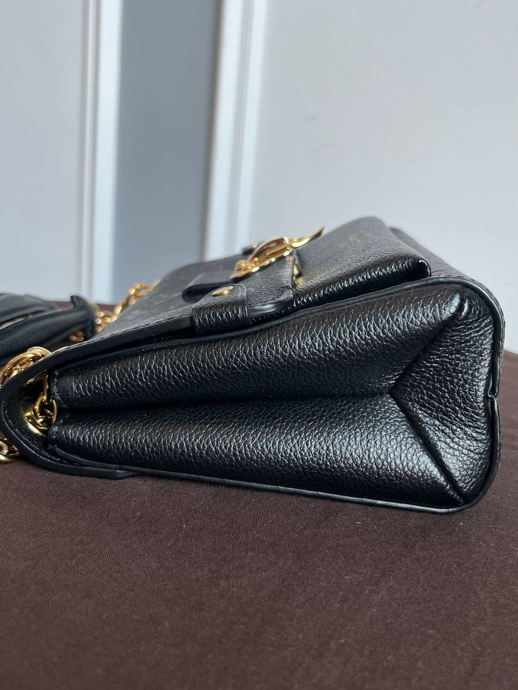 2e0bd9b9-c133-4094-ac7c-b8a648af29d5