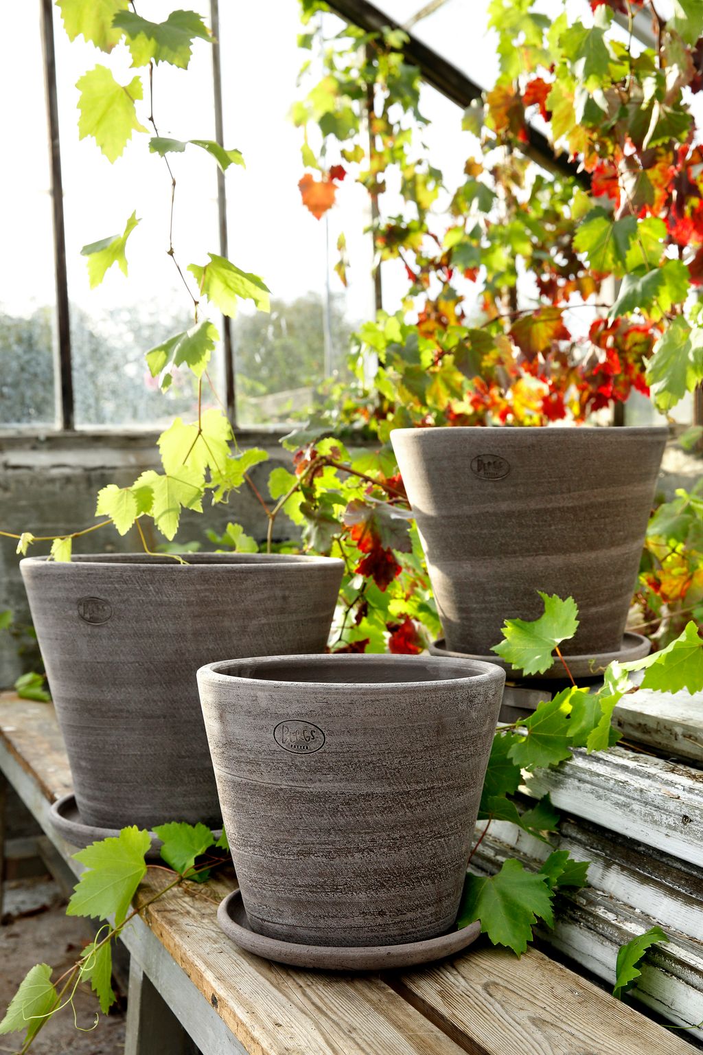 Bergs_Potter_Julie_Outdoor_Grey_1