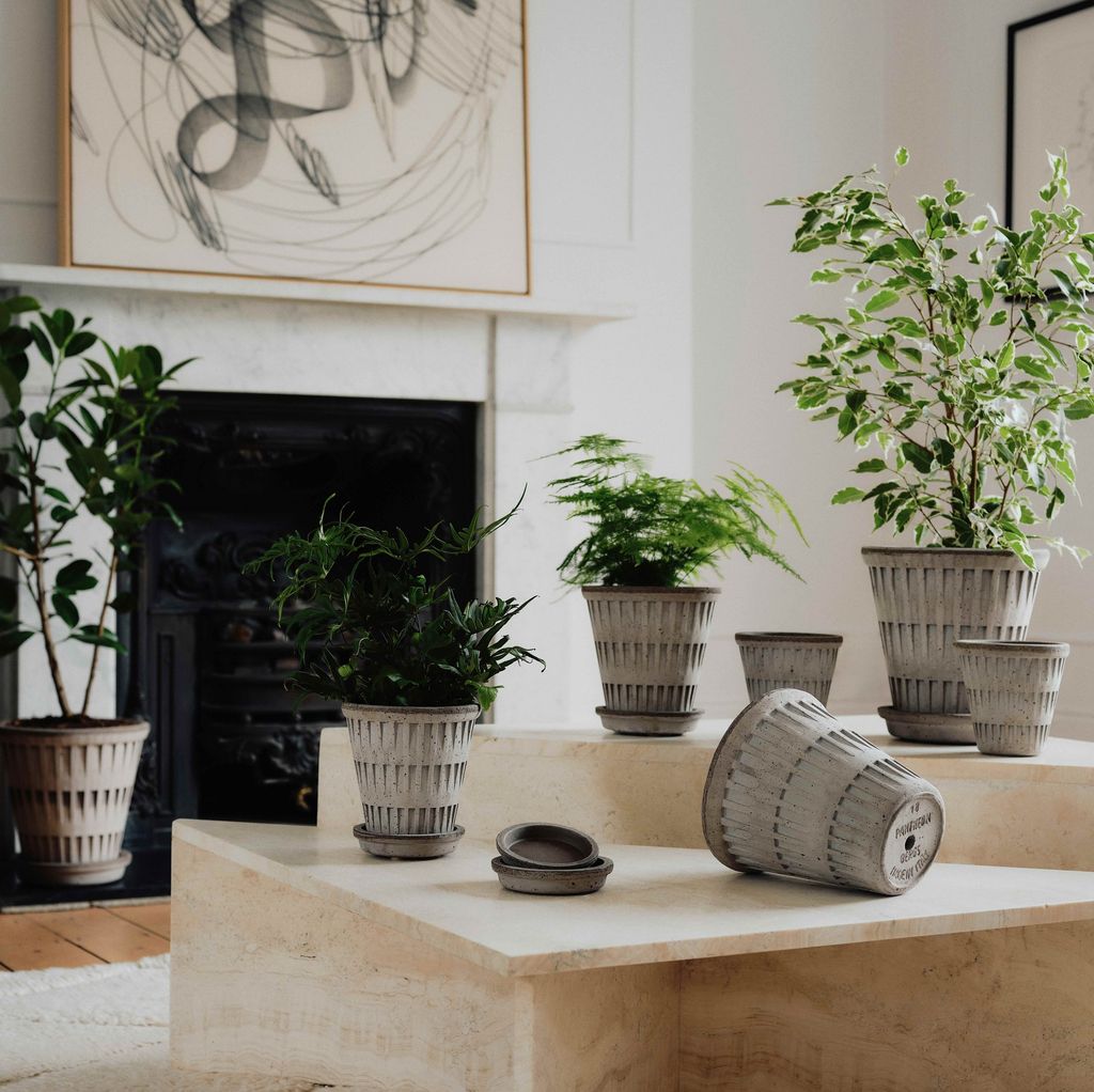 BERGS-POTTER-Pantheon-raw-nogr-116-JHDH