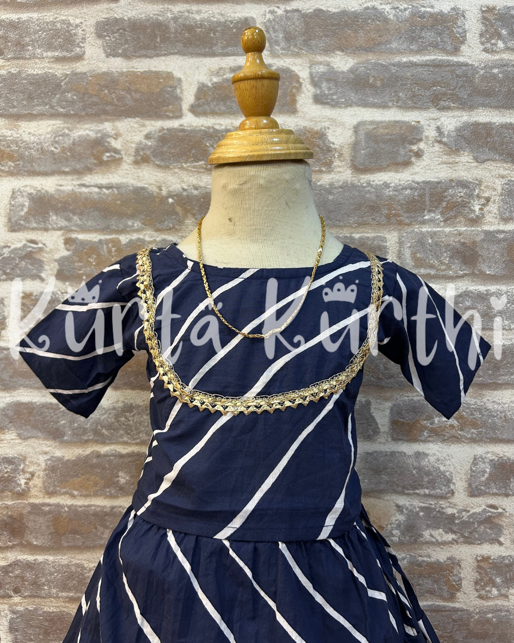 2910 girls attire (1)