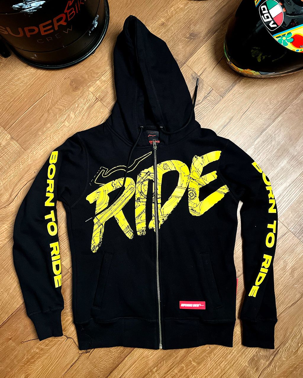 ridehoodie_yellow_front_02