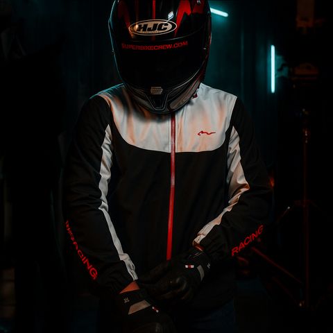 WEB_WINDBREAKER_001