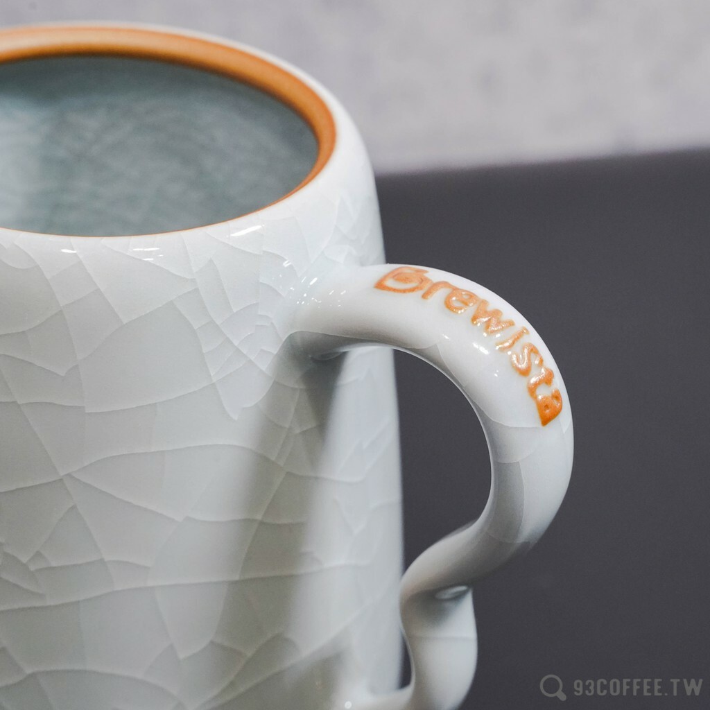 33124428b4b1e46346b50ae10af919d5