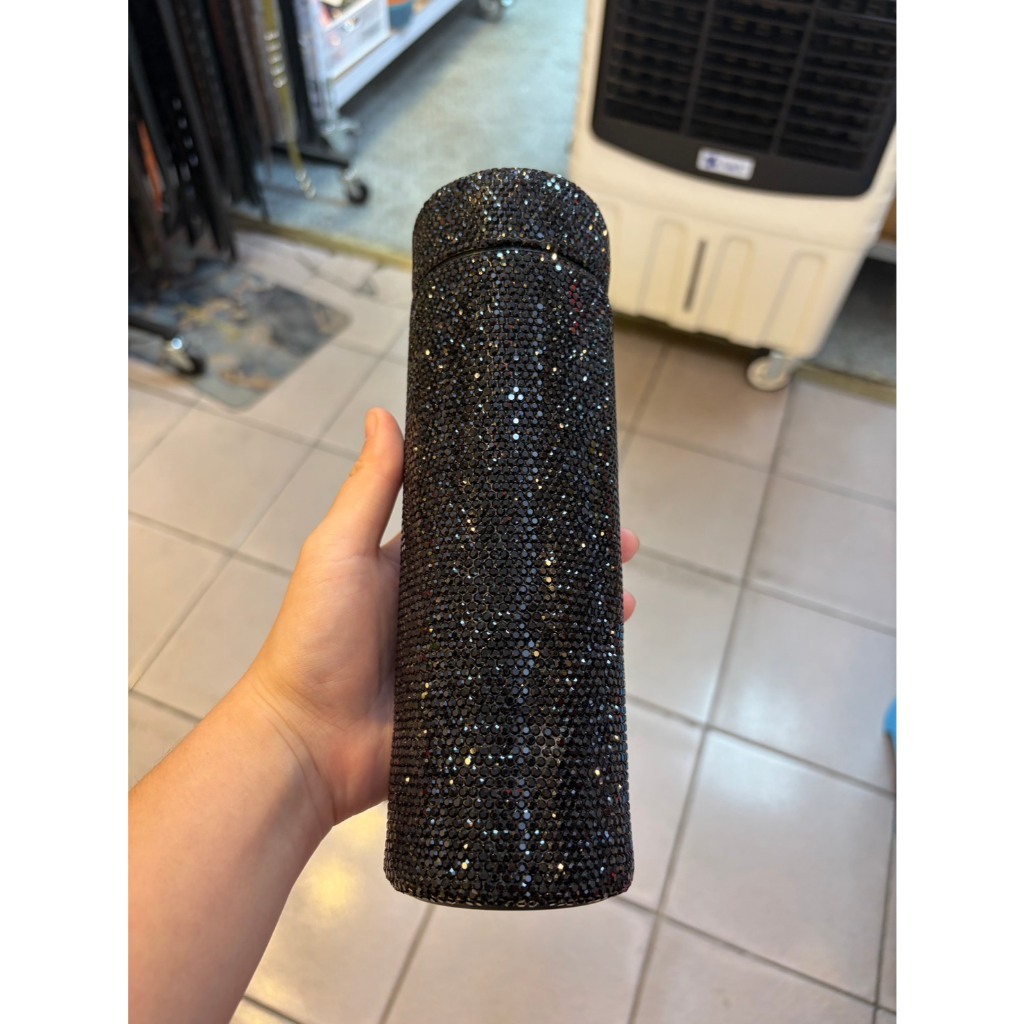 tw-11134207-81ztm-mfxn2srrn4zyb3