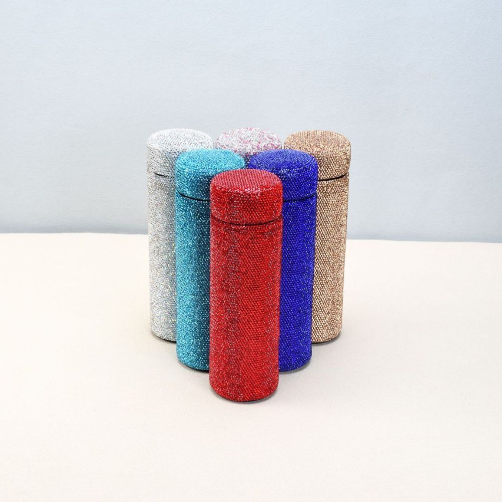 tw-11134207-81zth-mfxkt4xlsb2ldf