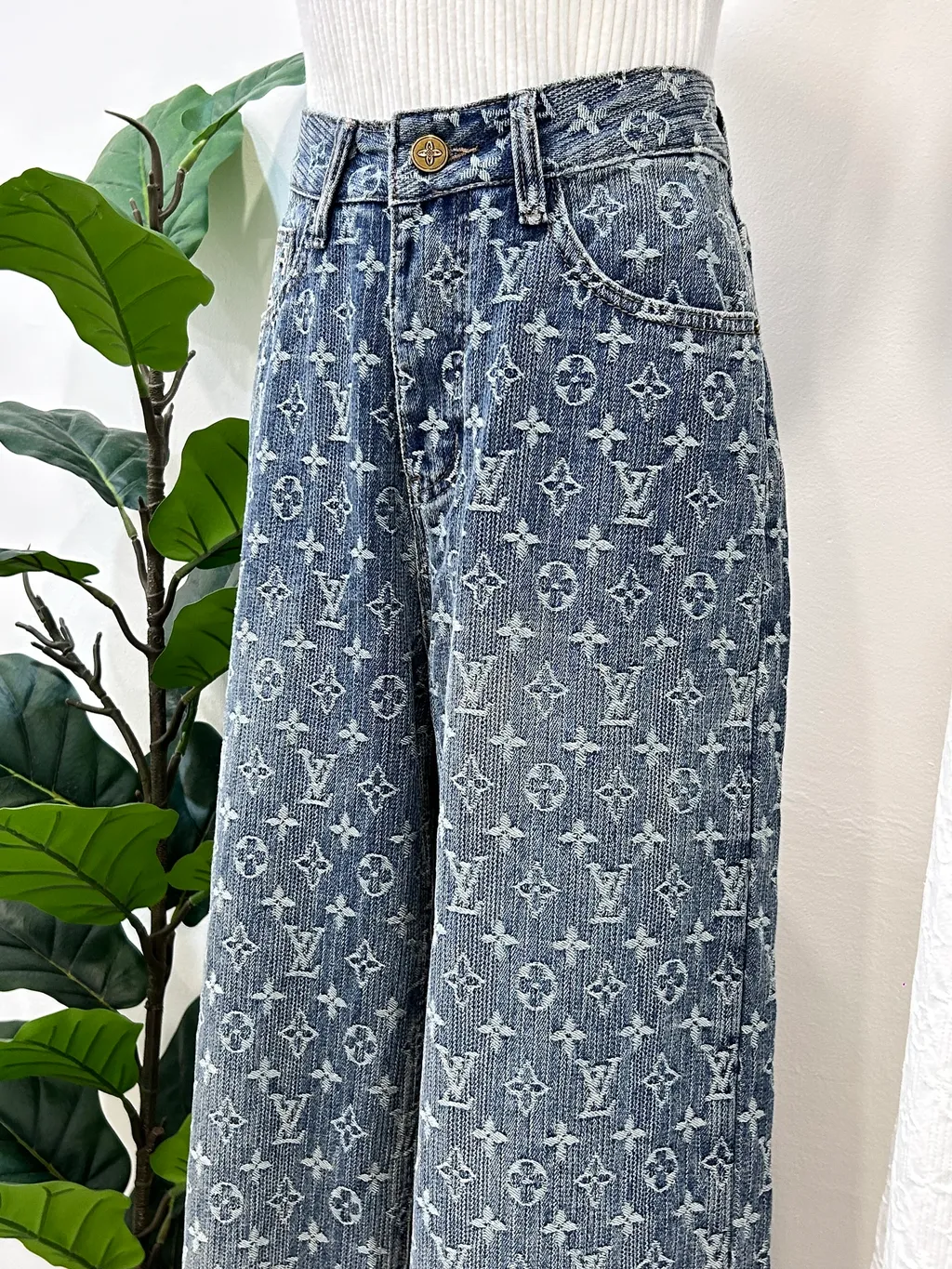 image_6B9BF44D-9EFF-407E-B6CF-22DC1B5D6D8A_1764584362