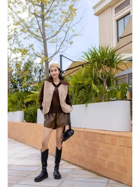 image_ABECD495-6AC8-40DC-B7FB-0228358A8F47_1763359982