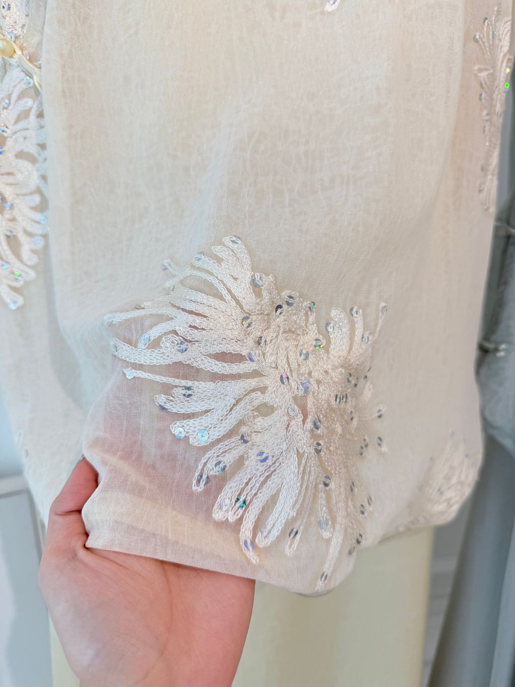 image_7D1469CC-EDAB-4224-87A6-C4CB3F2E2BCE_1765341379