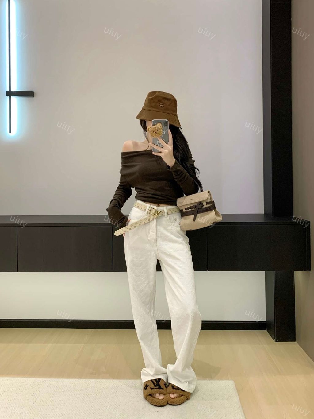 image_8BAE7E32-23E7-4965-8F98-69A1FEF717EF_1765789181