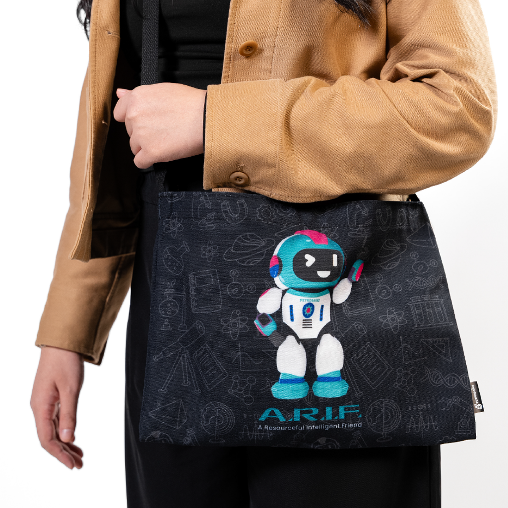 27) ARIF Merchandise