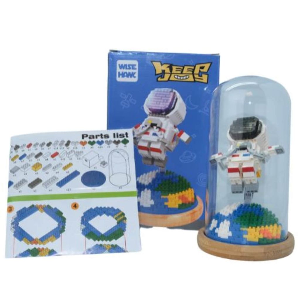 Spaceman Brick Product Box Instruction in casing