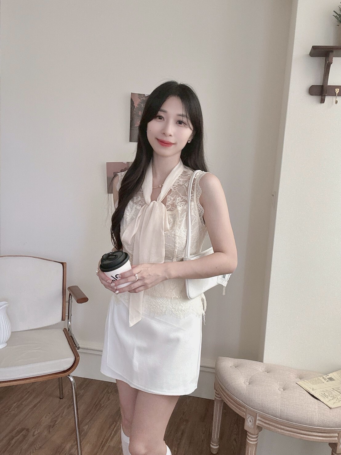LINE_ALBUM_202584_250804_210