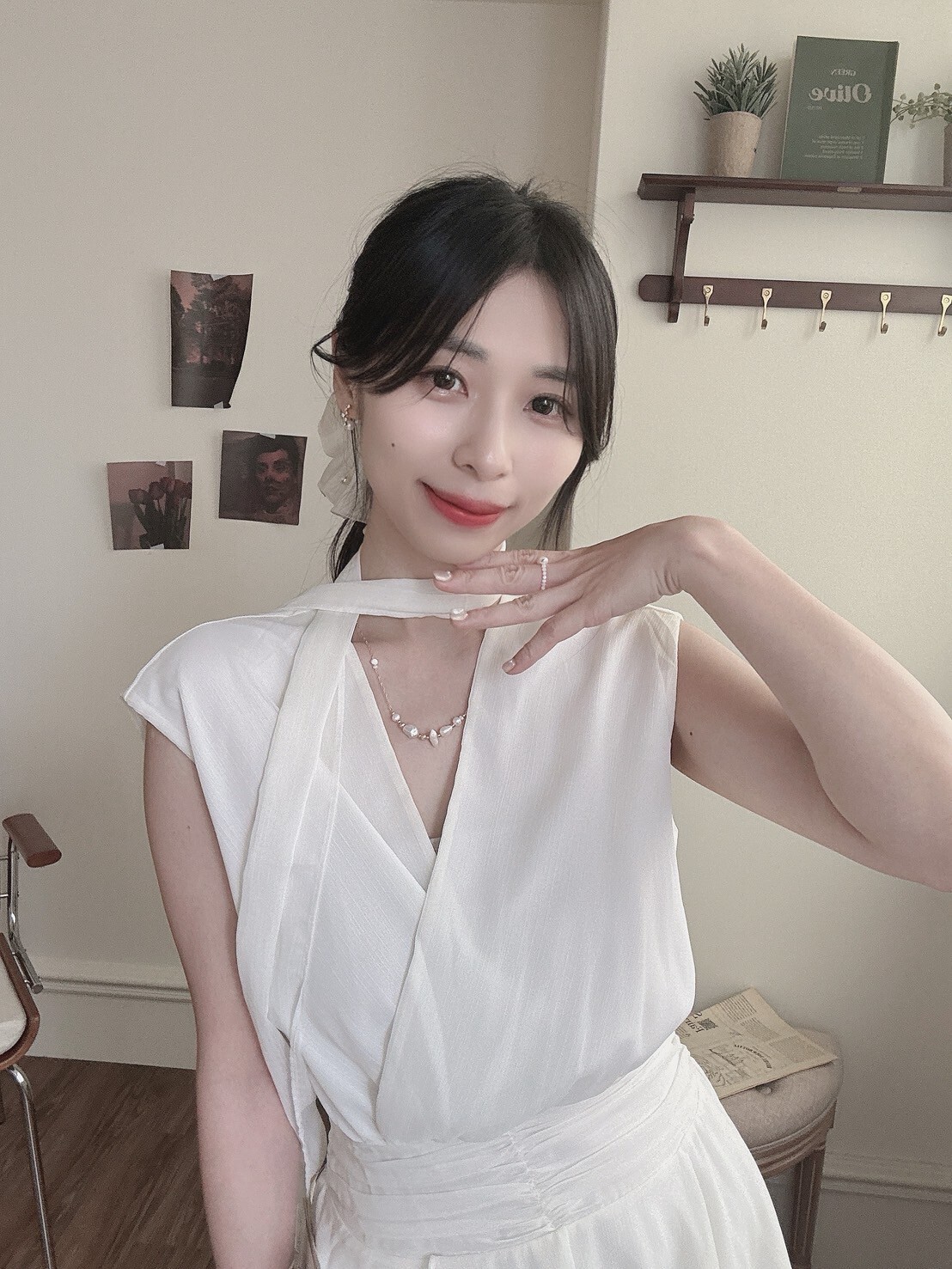 LINE_ALBUM_202584_250804_283