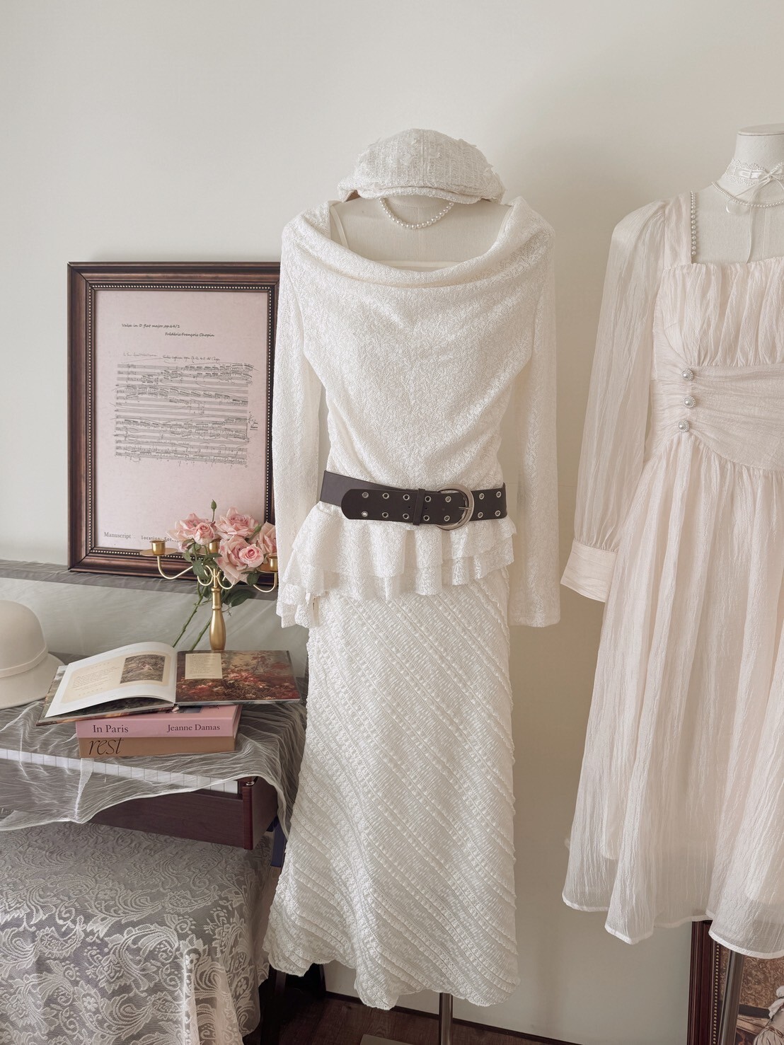 LINE_ALBUM_2025109_251009_127