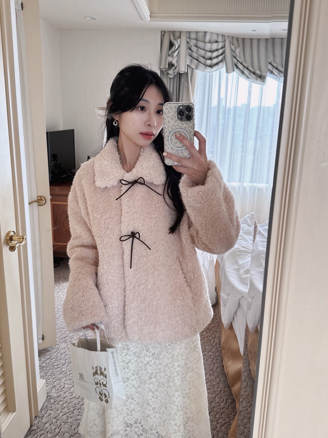 LINE_ALBUM_20251119_251119_246