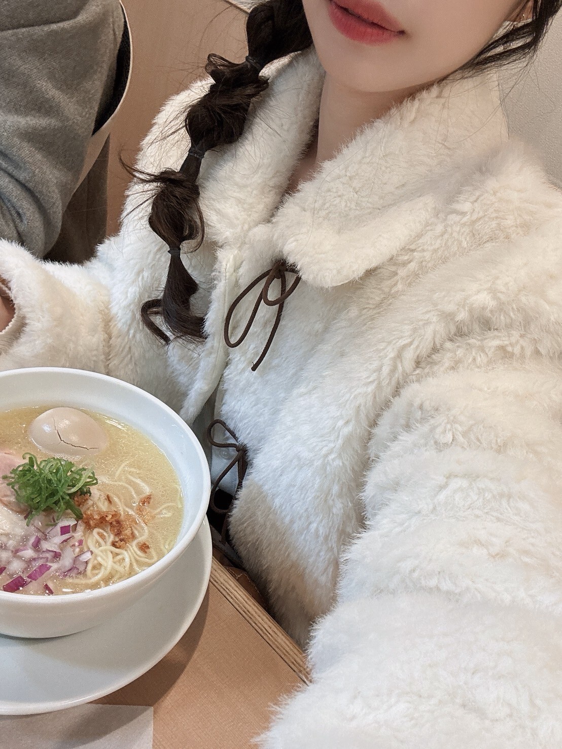 LINE_ALBUM_20251119_251119_252