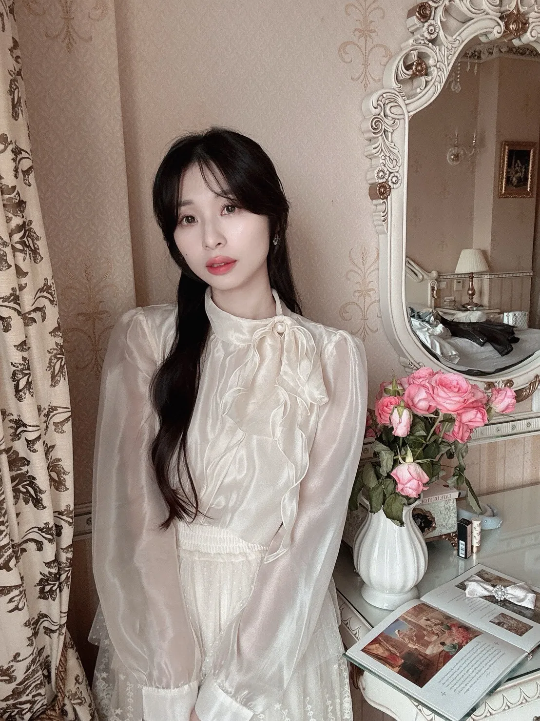 LINE_ALBUM_202633_260303_213