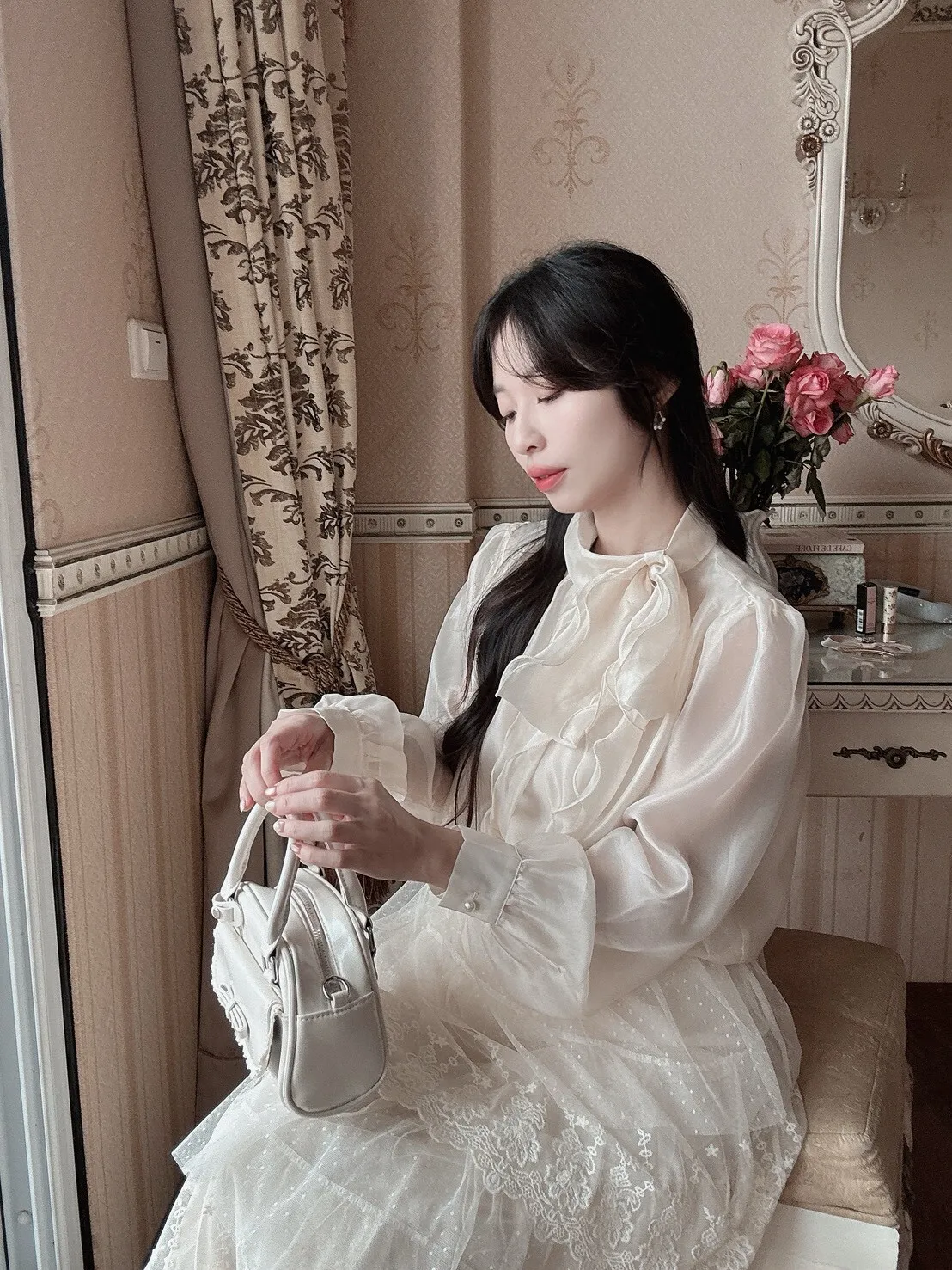 LINE_ALBUM_202633_260303_205