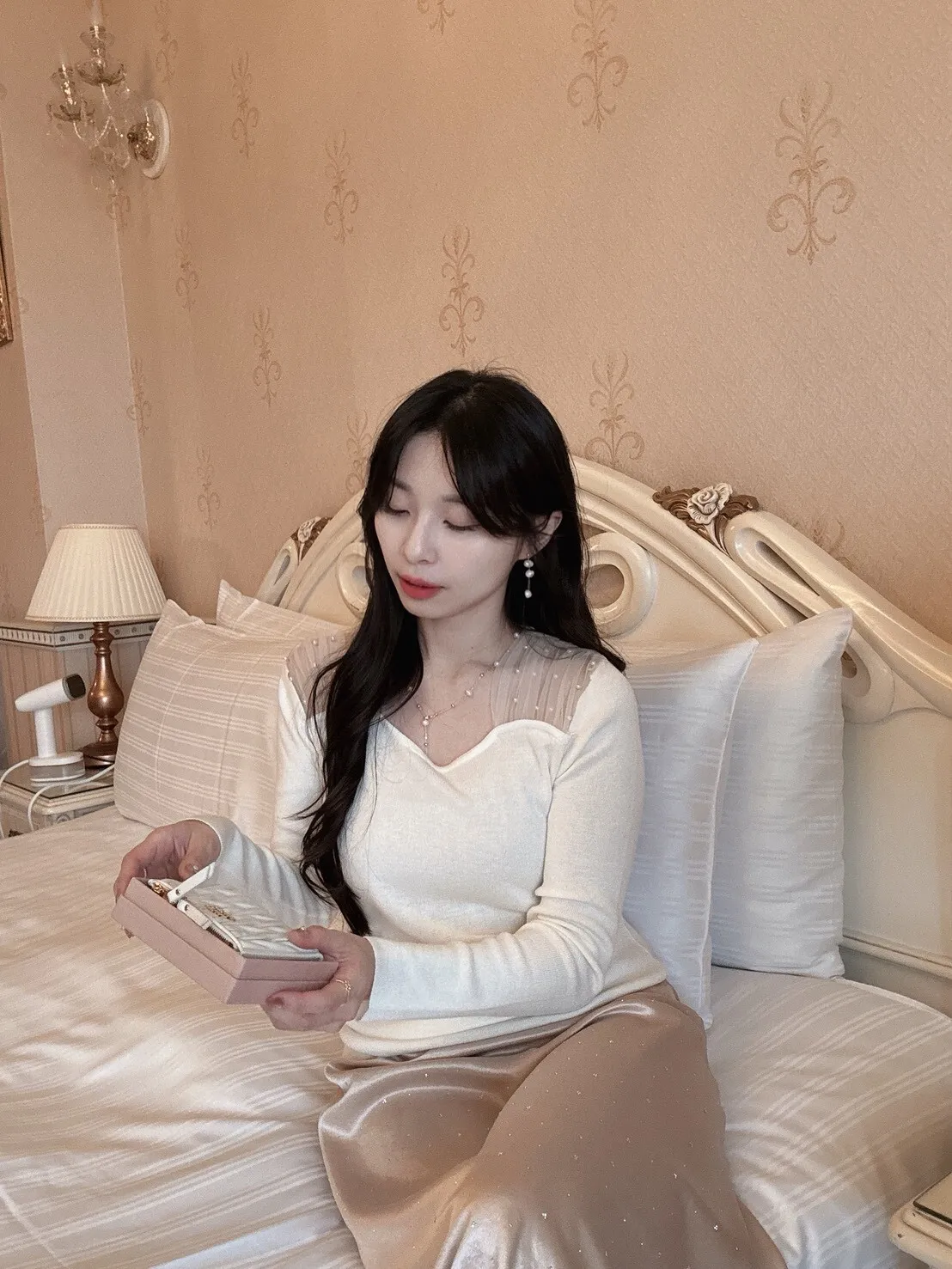 LINE_ALBUM_202633_260303_300